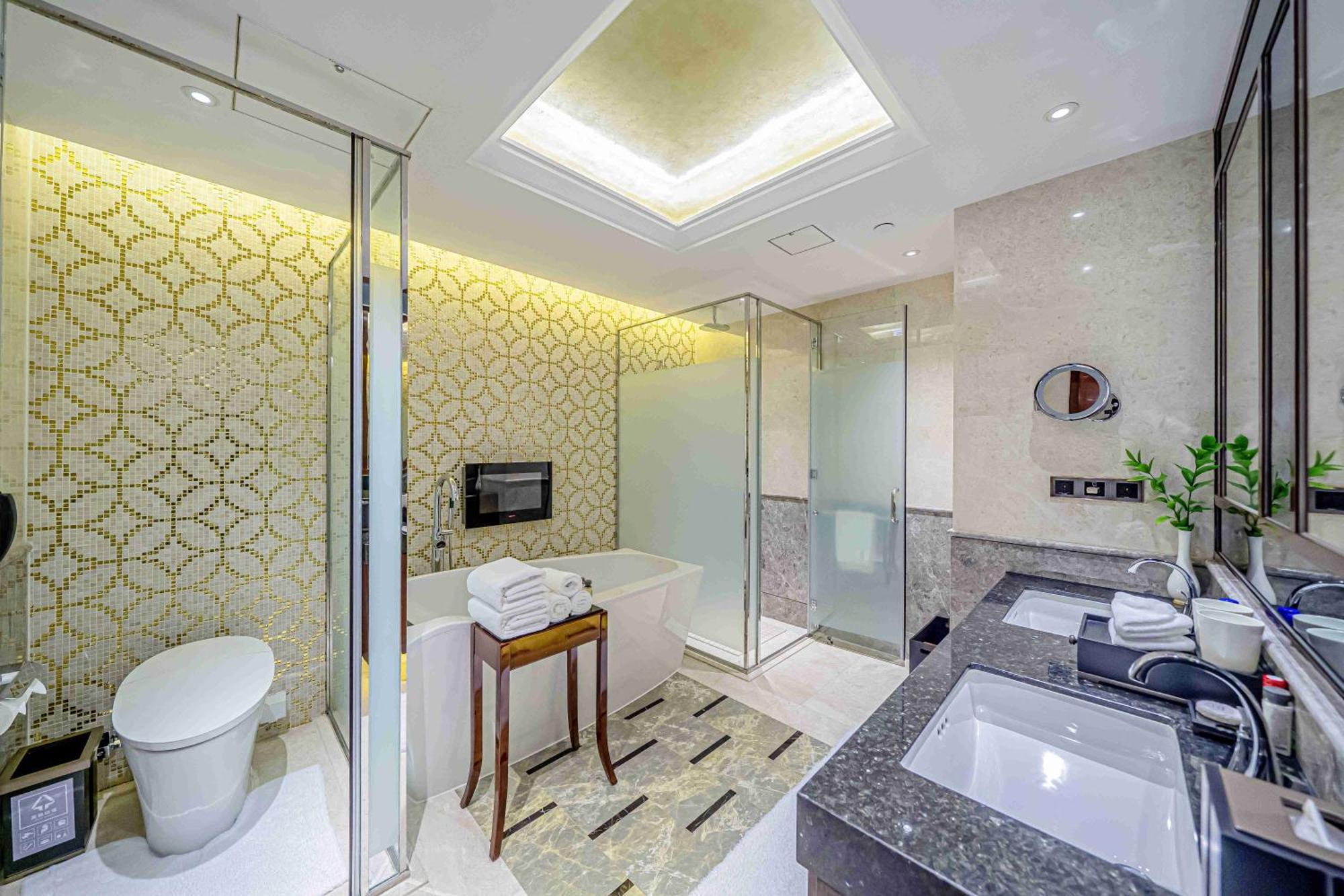 Zhaolin Grand Hotel Beijing Exterior photo