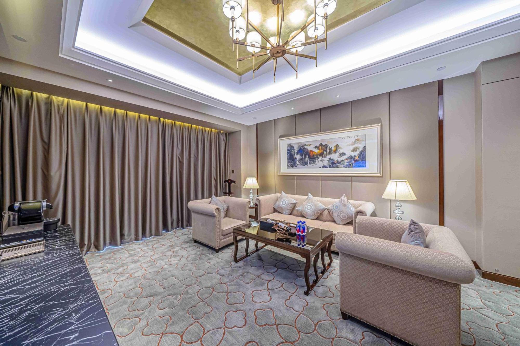Zhaolin Grand Hotel Beijing Exterior photo